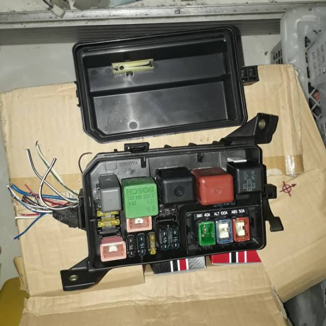 Fusebox great corolla