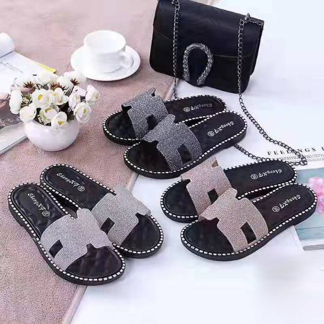  Sandal  Wanita  Import 2098 9 Mohon baca keterangan 