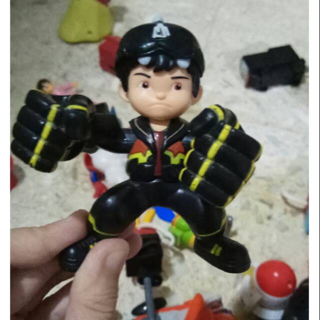 Preloved mainan kfc boboiboy