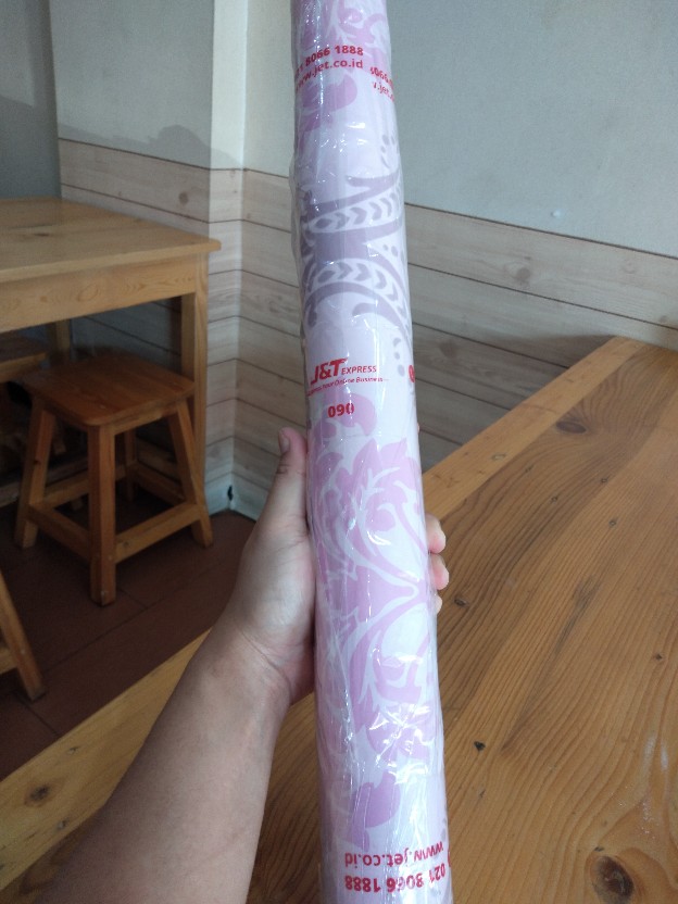 Wallpaper Batik Pink 10 M X 45 Cm