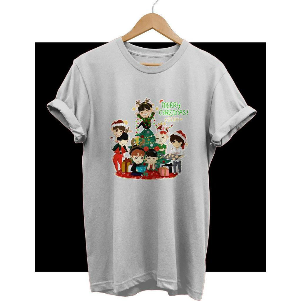 KAOS Natal BTS MEMBER KARTUN MERRY CHRISTMAS COMBED 30S