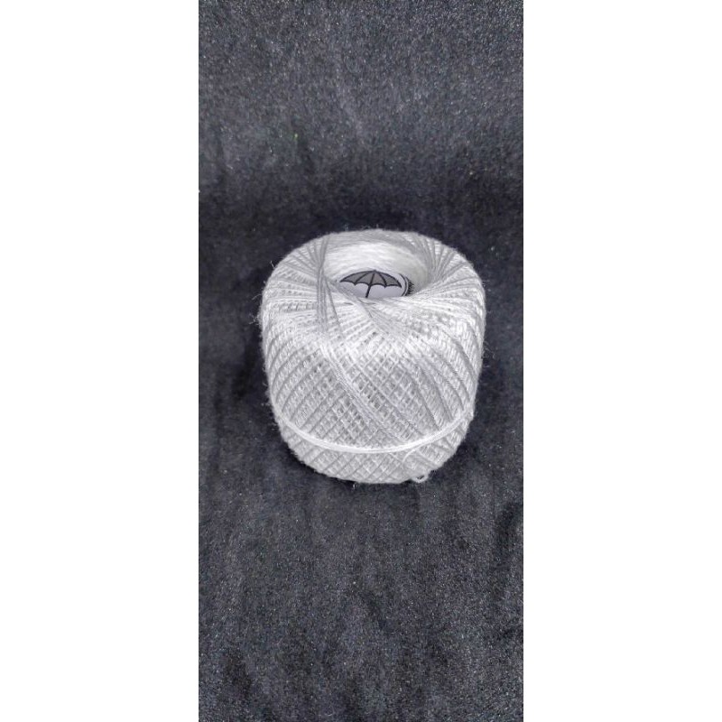 Benang Sulam Putih cap Payung / Umbrella