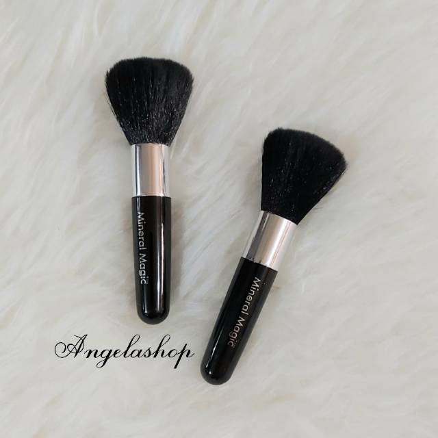 Kuas Blush On  Make Up profesional /Kuas Make Up Murah  Bulu Asli/ Kuas Blush on Bagus Gagang Cute