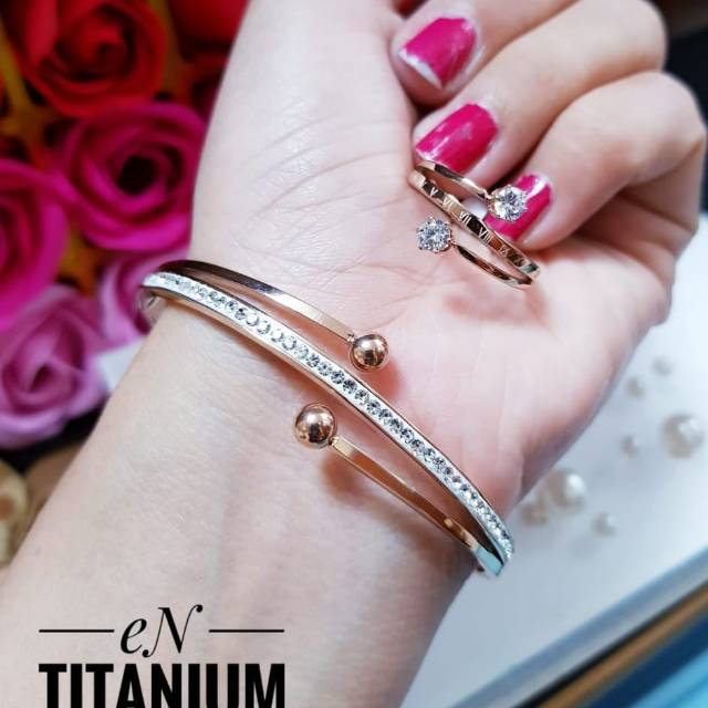 Titanium gelang dan cincin 0973j