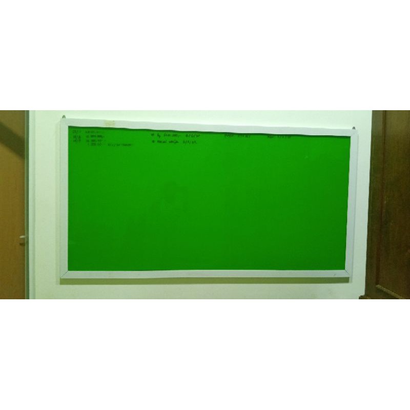 

papan tulis kaca warna hijau pakai frame aluminium/glassboard hijau list aluminium