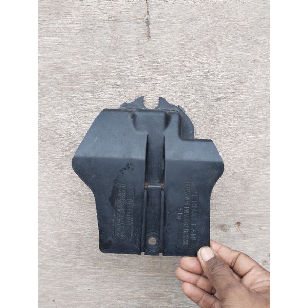 Cover tutup aki tutup accu Honda revoi absolute original