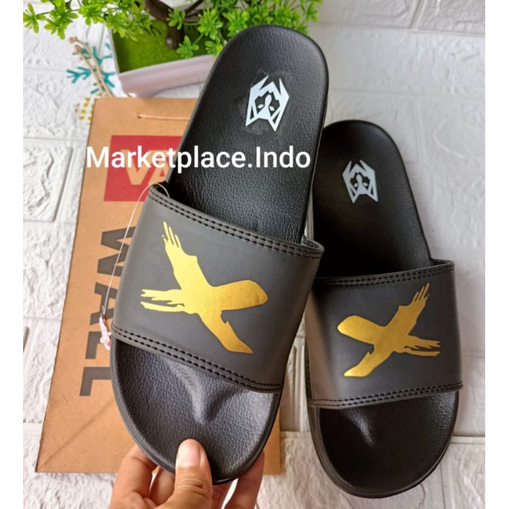 Sandal Slip On Maxslide Ori/Slide Black X Gold Grade Ori/sandal slop terlaris.-1