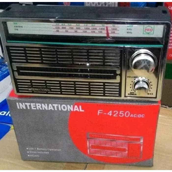 RADIO JADUL INTERNATIONAL 3 BAND FM-AM-SW RADIO PORTABLE