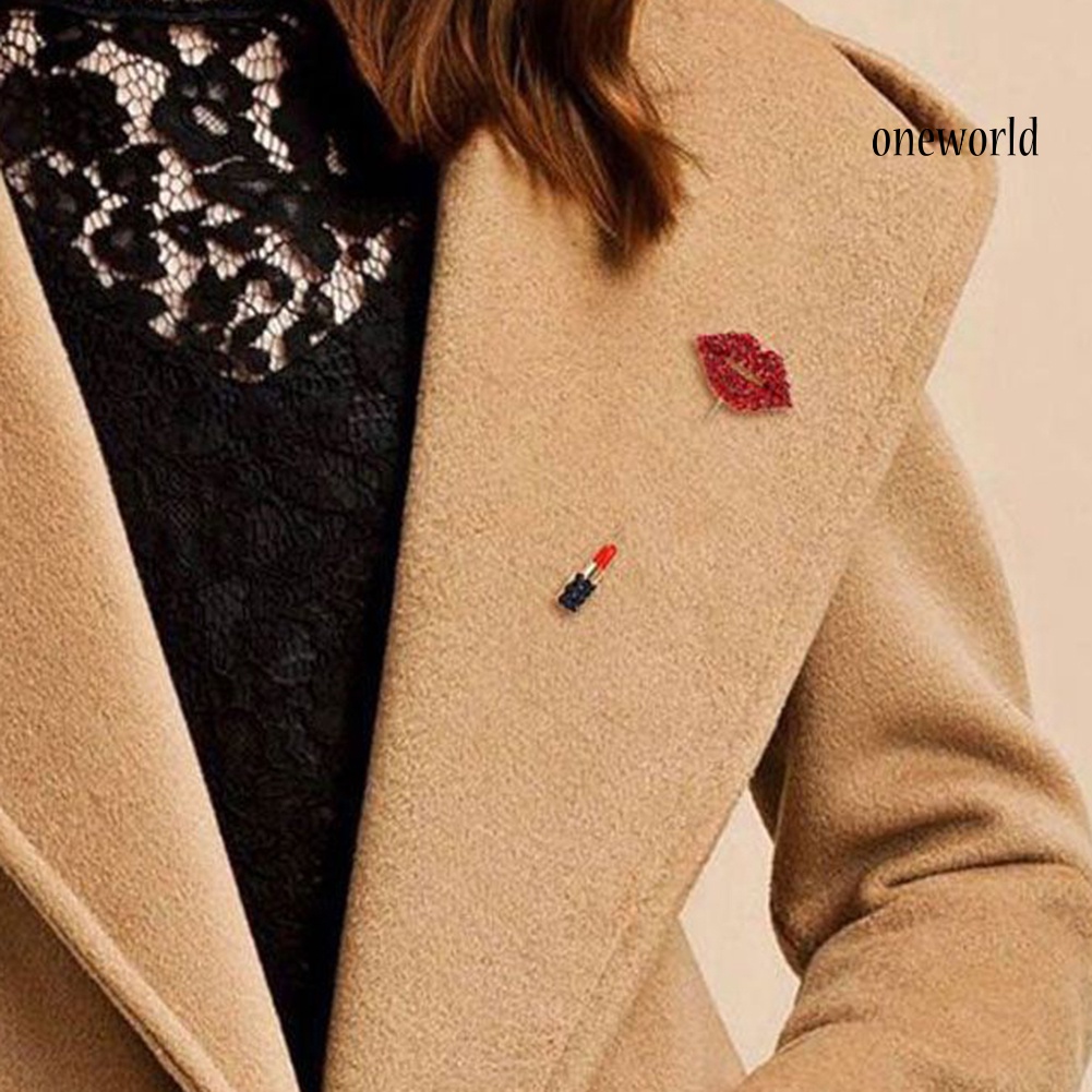 OW@ Red Lips Lipstick Rhinestone Inlaid Brooch Pin Women Cardigan Shawl Breastpin