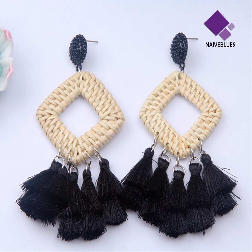 Anting Stud Juntai Bentuk Belah Ketupat Hollow Bahan Rotan Gaya Boho Untuk Wanita