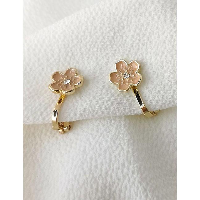 LRC Anting Jepit Fashion Khaki (diamond Flower Section) Glazed Cat Flower Fun K3320X