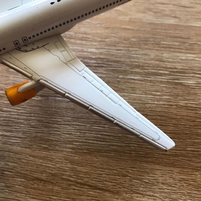 Loose Diecast Pesawat Boeing 767-300 (Condor) - Gemini Jets