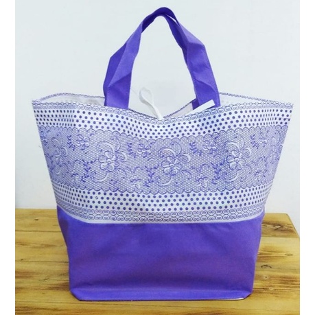 

Tas Berkat Kotak Nasi Tas Syukuran Tas Hajatan Kotak Nasi Tas Spunbond