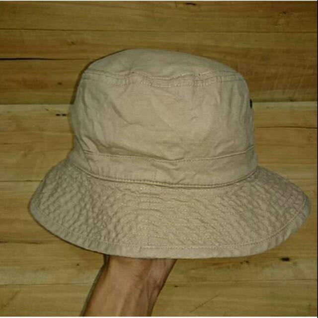 bucket hat uniqlo