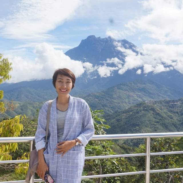 franciskaalphinatjong