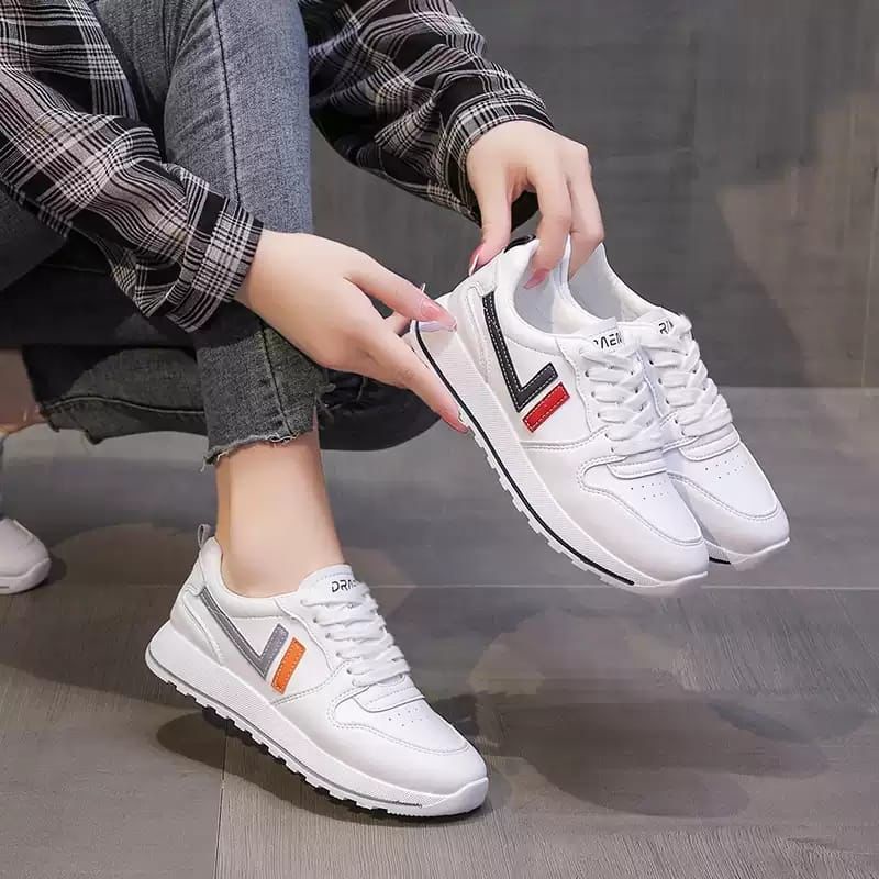 Sneakers wanita Korea garis centang pl03