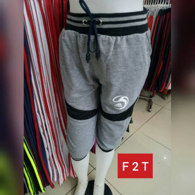 Celana Jogger Pendek Pria/ celana jogger pendek wanita/ celana olahraga wanita/ celana olahraga pria