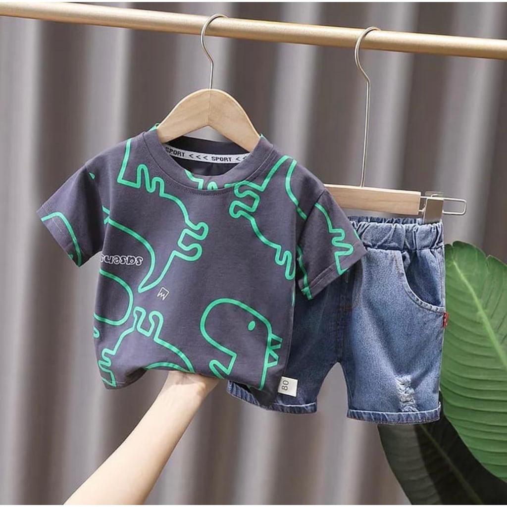 (BAYAR DITEMPAT) SETELAN ANAK MOTIF HEWAN DINO SANSEN BAHAN KAOS KATUN COMBAD ADEM CELANA DENIM BAJU USIA 6-10 BULAN 1-5 TAHUN FASHION BAYI UNTUK LAKILAKI DAN PEREMPUAN TRANDY DINOSAURUSS SPORTY TERLARIS