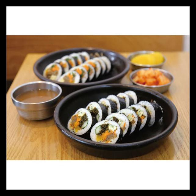 

Diskon Kimbab Bulgogi Sushi Korea Murah Enak Asli 10 Potong ~ 11 Potong. Makanan Instan Kaleng