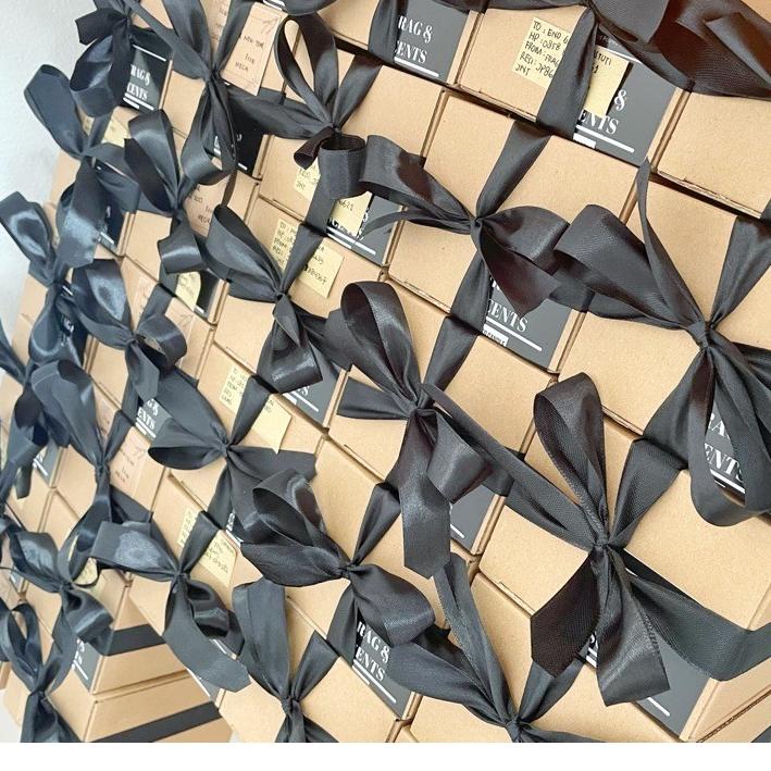 

☀ Gift Box Scented Candle Hampers Kado Ulang Tahun Kado Wisuda Kado Pernikahan Hampers Lebaran ✲