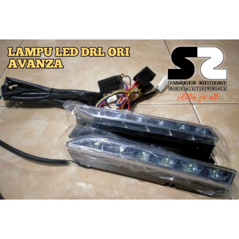 lampu LED DRL variasi mobil