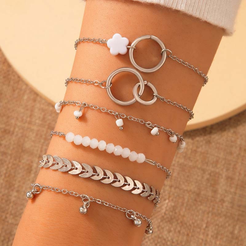 6pcs / Set Gelang Rantai Multilayer Bentuk Lingkaran Bunga Tulang Ikan Warna Emas Untuk Wanita