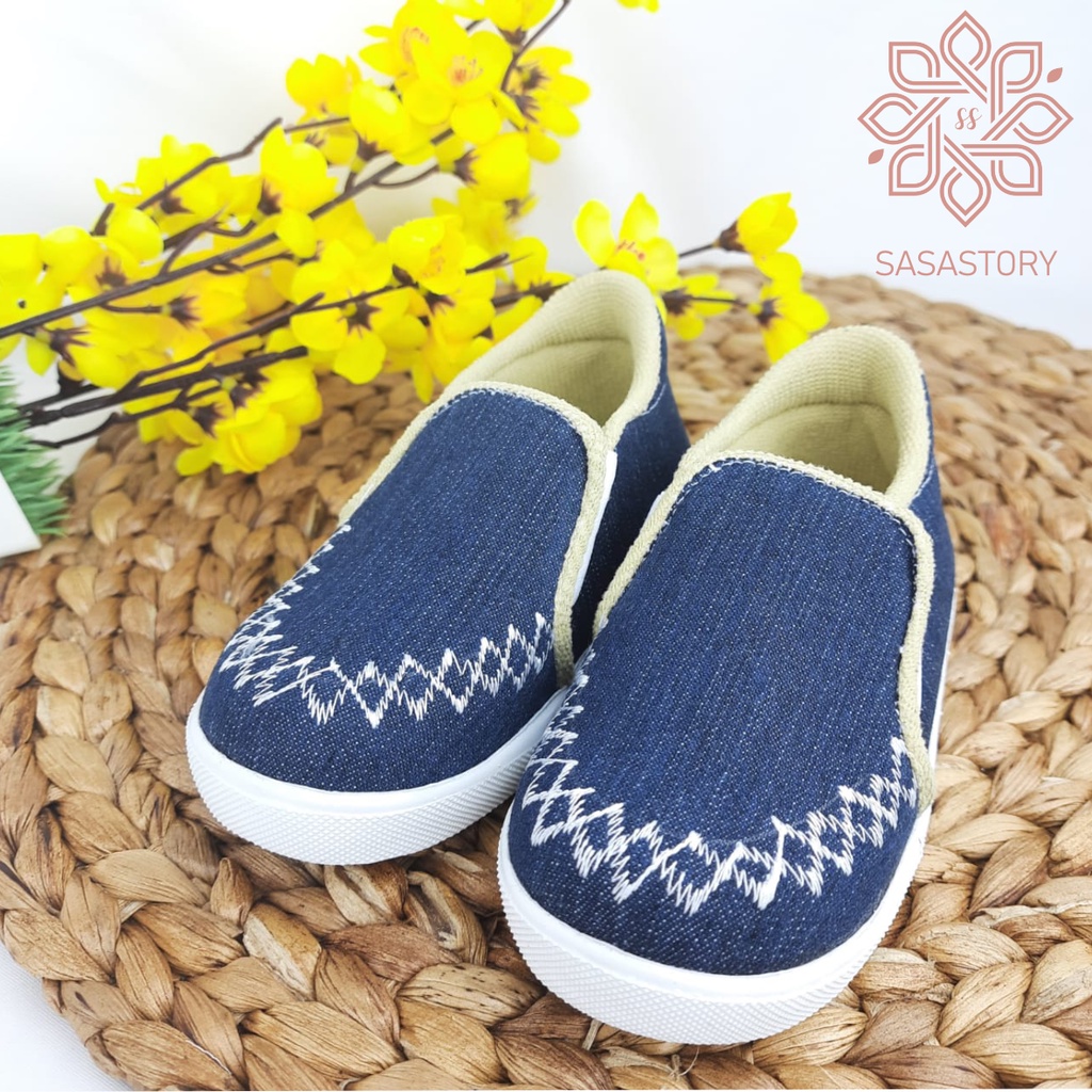 Sasastory Sepatu Anak Laki Laki 1 2 3 Tahun Sepatu Anak Perempuan 1 2 3 Tahun Sepatu Anak Slip On Sepatu Resmi Anak Perempuan Sepatu Resmi Anak Laki Laki Sepatu Denim Anak Sepatu Santai Sepatu Trendy Sepatu Acara Anak FA19