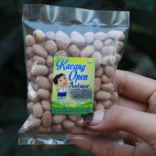 

KACANG OVEN 25gr /oleh-oleh khas jepara/AMBYAR