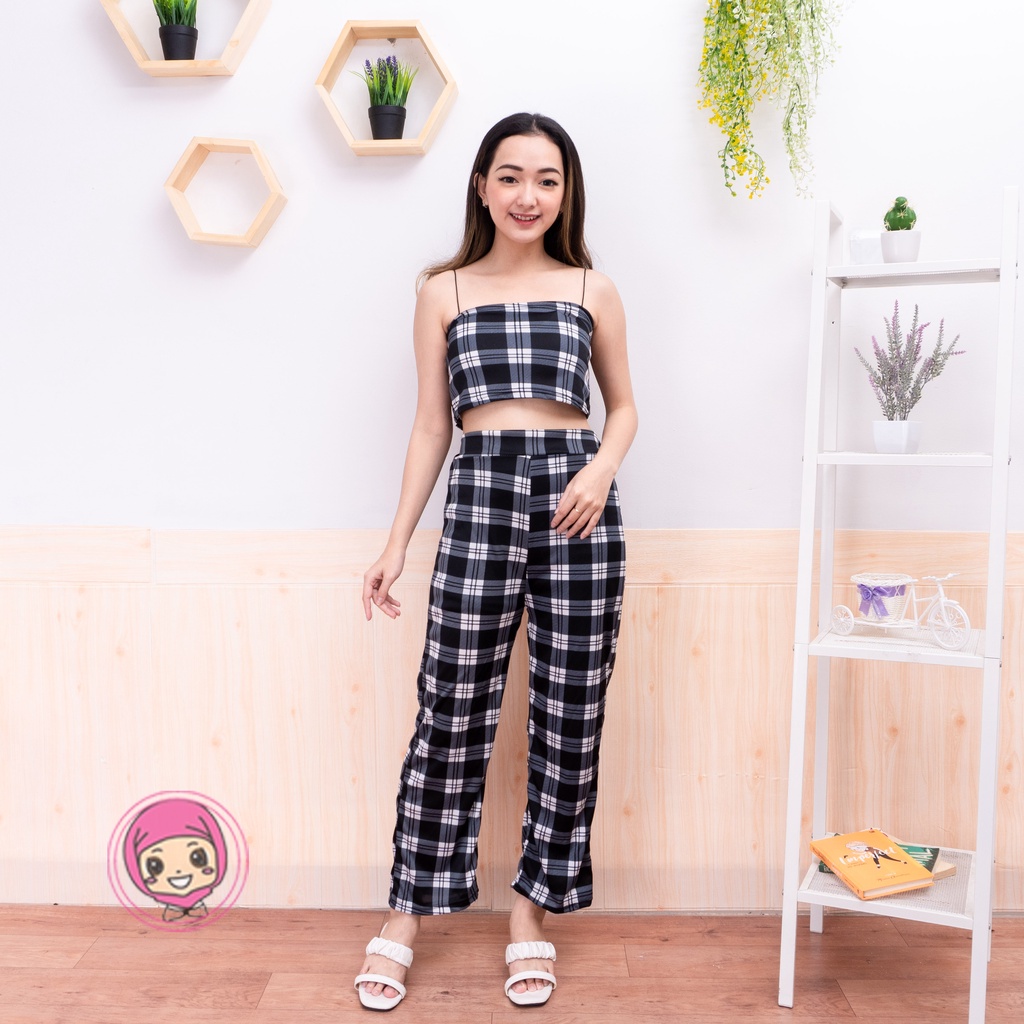 Set Honey Wanita Korean Style | Set TankTop Kotak Guilen Terkini-GHASEL HITAM