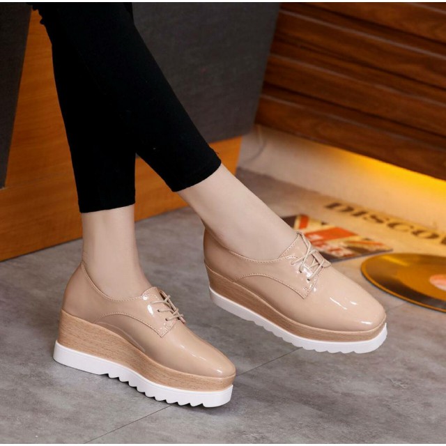 Sepatu Wedges Korea Lucu Wanita Warna Cream AN29