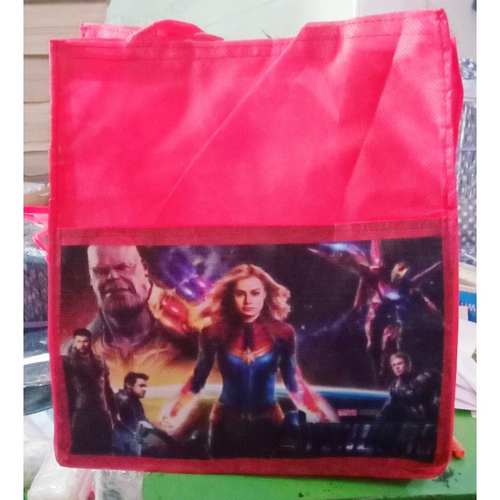 

Tas Ultah AVENGER & BO BOY (2 kantong)