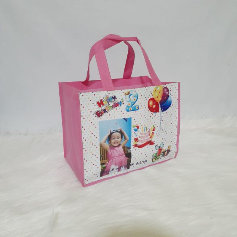 Tas Souvenir Tas Ulang Tahun Gratis desain-20x25 L15