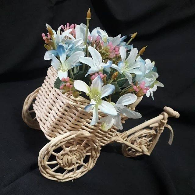 Set Bunga Artificial Vas Becak Rotan /hiasan rumah murah /Bunga Plastik /Bunga Palsu
