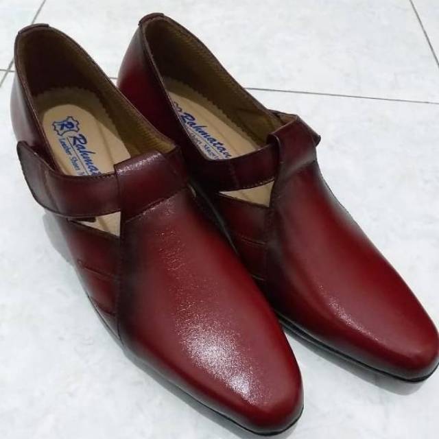Sepatu kulit Magetan