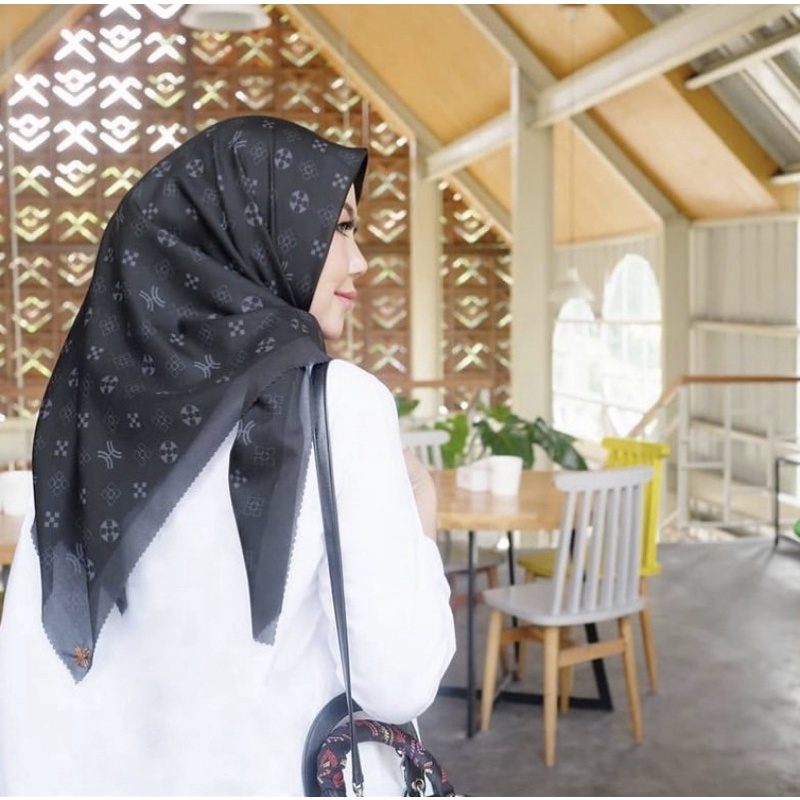 monogram scarf hida hasan