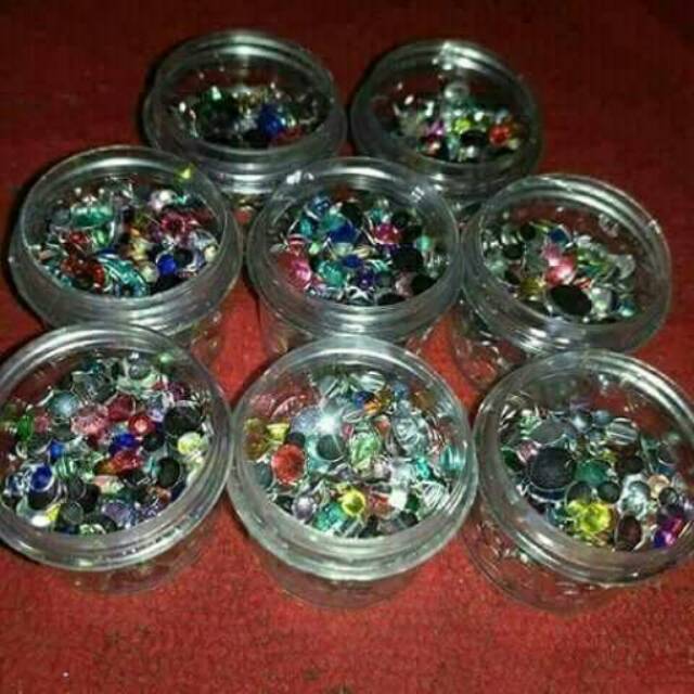 

Gems/rhinrstone mix size n colour