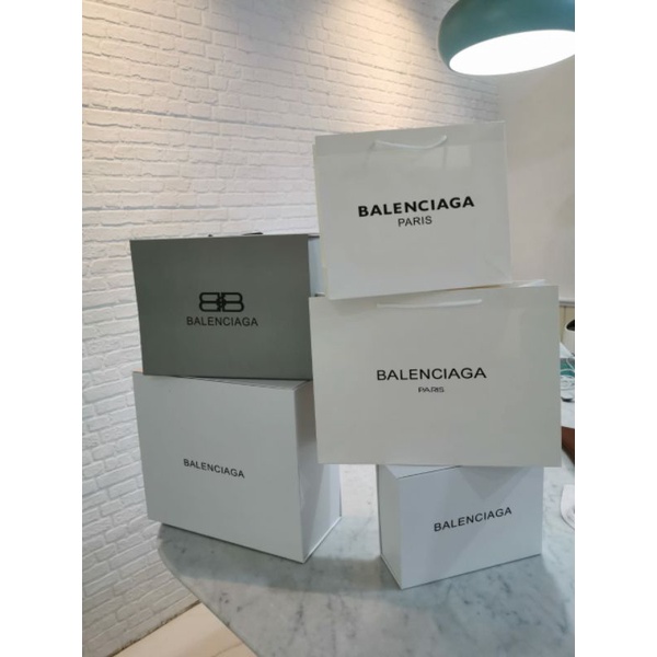 

PAPERBAG BOX B4LEN CIAGA