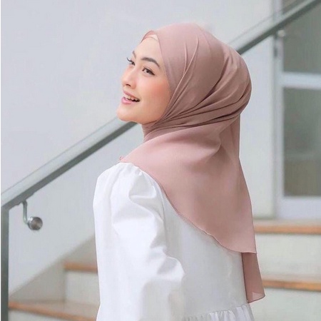 hijab pashmina oval ceruty babydoll // hijab pashmina curve malaysia premium