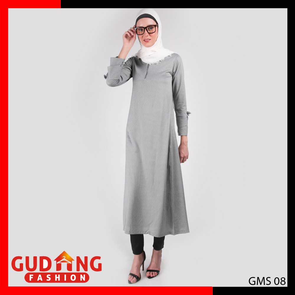 Gamis Polos untuk Busana Muslim Wanita (COMB)