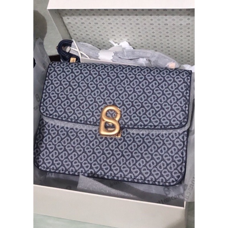 audrey monogram bag