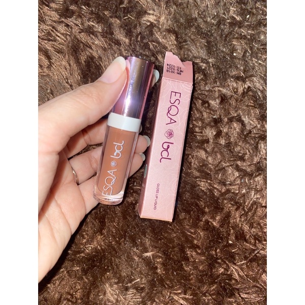 ESQA X BCL Gloss lip Liquid - Finesse preloved hanya 1x swatch