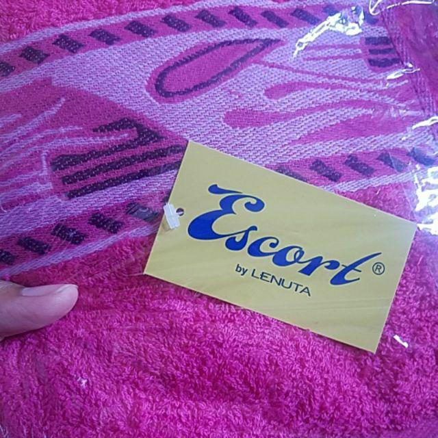 Escort By Lenuta Motif Filbert 70x135 Handuk Mandi - Pink