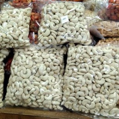 

Mede mentah jumbo 1kg