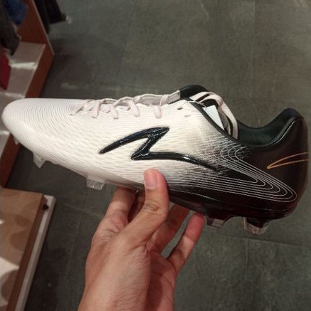 Specs LS Ultra Klok FG Sepatu Bola Specs Original Sepatu Bola Specs LS Ultra Klok