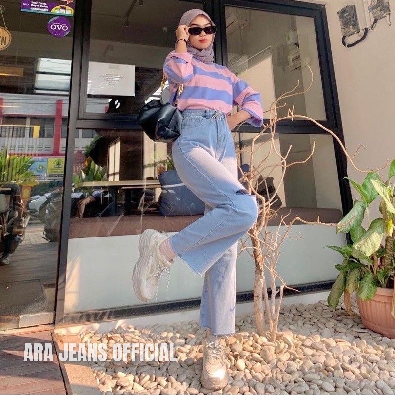 CLARA / KULOT RIPPED HIGHT WAIST JEANS