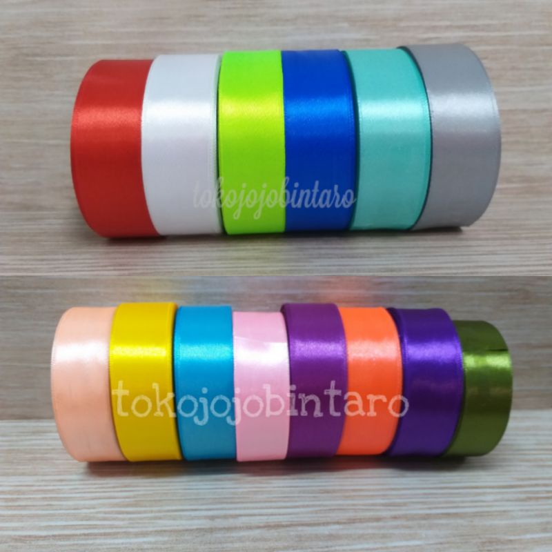 

PITA GULUNGAN / PITA SATIN DIJUAL PER 1 ROLL / PITA SATIN