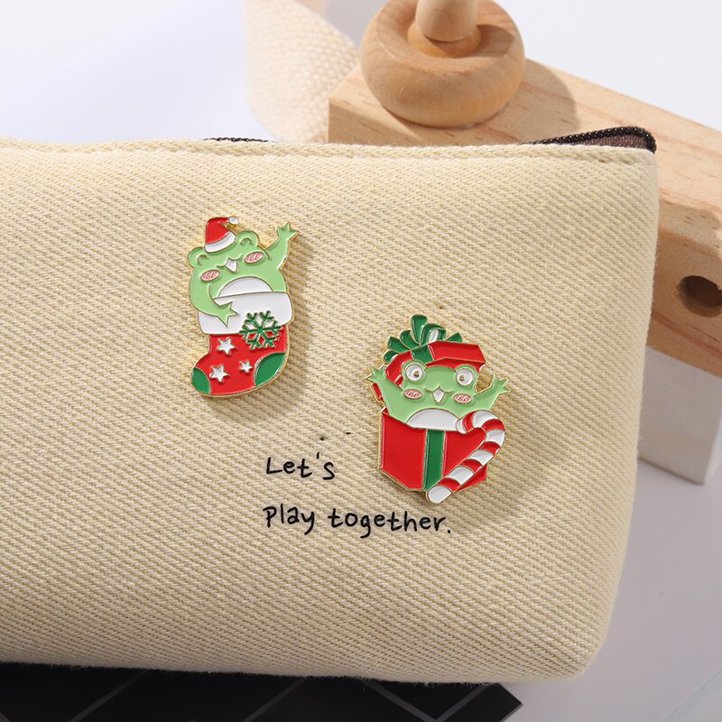 Christmas Frog Enamel Pins Custom Magic Wand Deer Scarf Hat Brooches Bag Badge Childlike Cartoon Jewelry New Year Gift for Kids