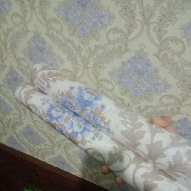 Wallpaper Dinding Biru Krem