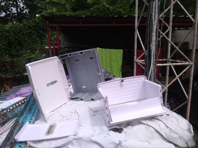 Tempat Tisu / J001 / Rak Sampo / Dispenser Tisu Lembaran / Tempat Hp