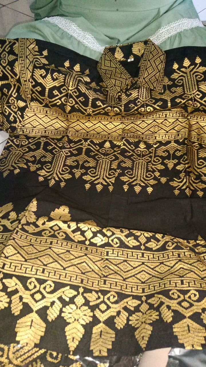 Kemeja Batik Semi Sutra Silky Premium Puring Istimewa